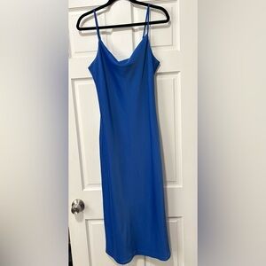 Banana Republic Blue Spaghetti Strap Maxi Dress – Size M 🌿